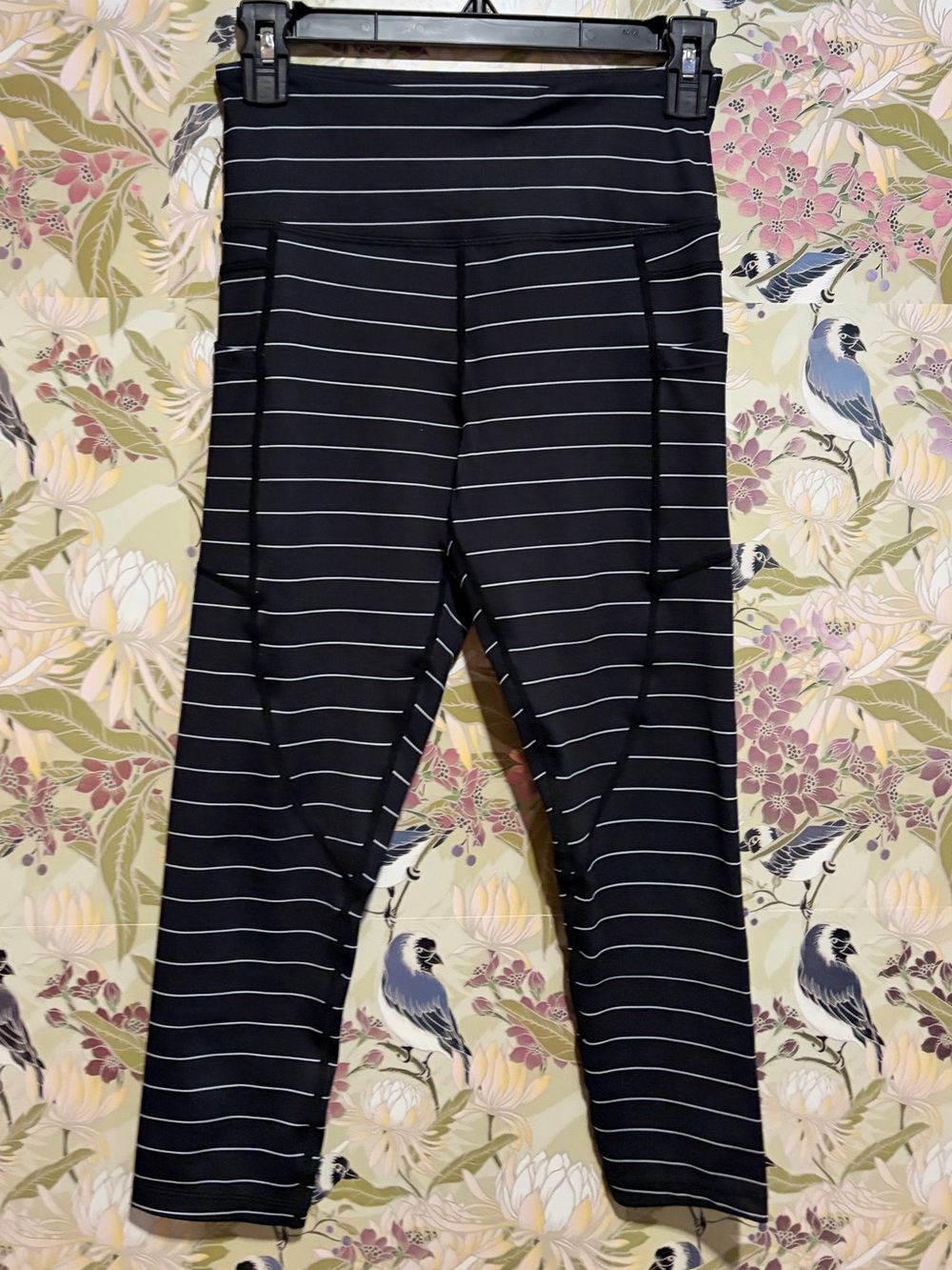 High-Rise Black Striped Performance Leggings with Side Pockets